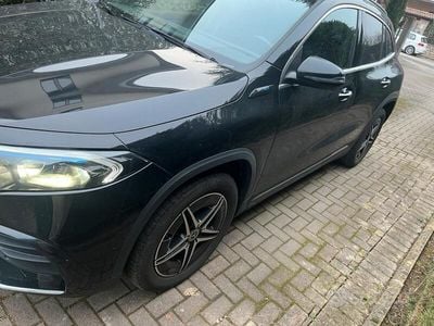 Mercedes EQA250