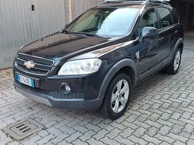 Usata Chevrolet Captiva 127 CV (93 kW) 2010 Nero SUV