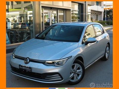 usata VW Golf VIII LIFE 1.0 TSI Evo 110cv Navi.