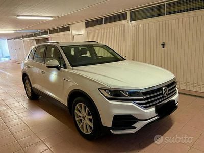 Usata VW Touareg Style 286 CV (210 kW) 2019 Bianco SUV