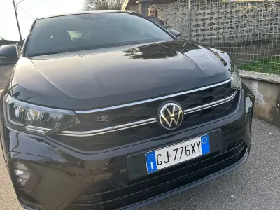 Usata VW Taigo R-line 110 CV (80 kW) 2022 Nero SUV