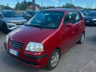 Usata Hyundai Atos Active 59 CV (43 kW) 2004 Rosso Utilitaria