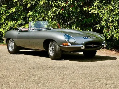 Usata Jaguar E-Type 269 CV (197 kW) 1965 Grigio Cabrio
