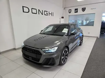 Usata Audi A1 Ambiente 116 CV (85 kW) 2025 Crono SUV