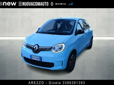 Usata Renault Twingo Techno 60 kW (82 CV) 2022 Blue shopping Utilitaria
