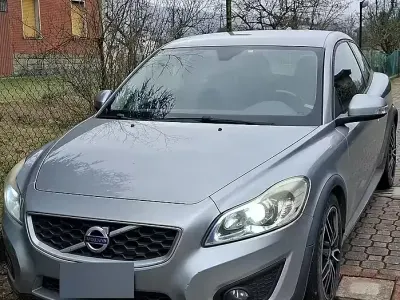 Usata Volvo C30 109 CV (80 kW) 2010 Grigio Utilitaria