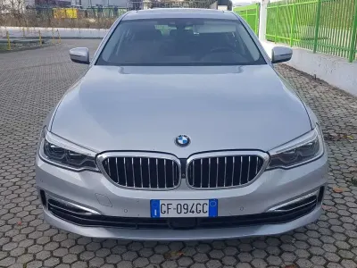 Usata BMW 530 Luxury Line 265 CV (194 kW) 2017 Argento Berlina