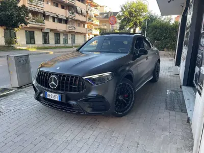 Käytetty Mercedes GLC43 AMG Premium 421 HP (309 kW) 2025 Harmaa Coupe - kaksiovinen