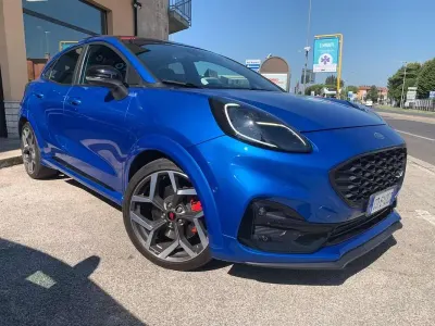 Usata Ford Puma ST 200 CV (147 kW) 2021 Blu/azzurro SUV