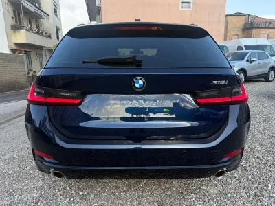 Usado BMW 318 Comfort Edition 156 CV (114 kW) 2023 Azul Familiar