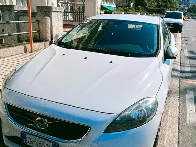 Usata Volvo V40