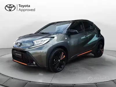 Usata Toyota Aygo X Limited 72 CV (52 kW) 2022 Verde SUV