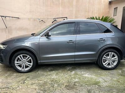 Usata Audi Q3 S-Line 150 CV (110 kW) 2017 Grigio SUV