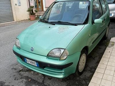 Usata Fiat 600 54 CV (39 kW) 2000 Berlina