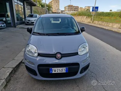 Usata Fiat Panda Lounge 69 CV (50 kW) 2019 Grigio Utilitaria