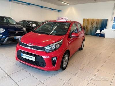 Usata Kia Picanto Urban 67 CV (49 kW) 2022 Rosso Utilitaria