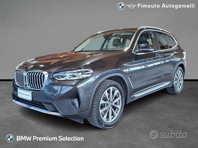 Usata BMW X3 190 CV (139 kW) 2022 Grigio / pastello SUV