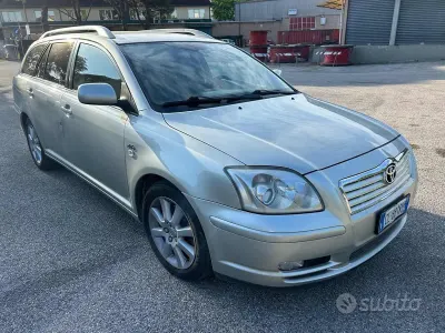 Usata Toyota Avensis