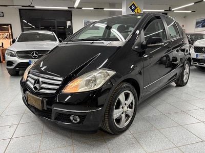 Usata Mercedes A180 Avantgarde 110 CV (80 kW) 2010 Nero Utilitaria