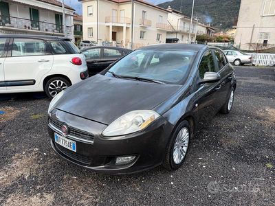 Usata Fiat Bravo Dynamic 120 CV (88 kW) 2008 Grigio Utilitaria