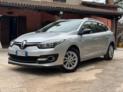 Usata Renault Mégane GrandTour 110 CV (80 kW) 2015 Grigio Station wagon