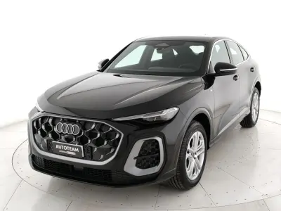 Nuova Audi Q5 Sportback S-Line 204 CV (150 kW) 2025 Nero SUV