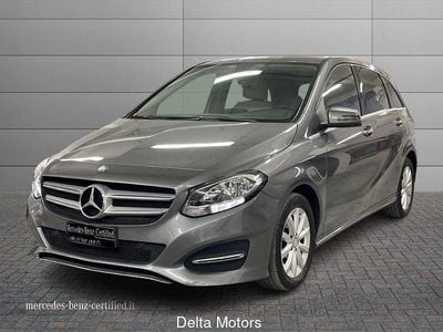 Usata Mercedes 180 Premium 109 CV (80 kW) 2016 Berlina