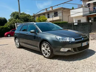 Usata Citroën C5 140 CV (102 kW) 2014 Bluazzurro Station wagon