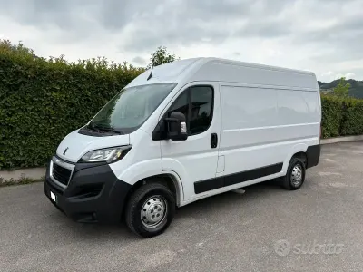Usata Peugeot Boxer S 140 CV (102 kW) 2023 Bianco Furgone