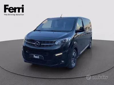 Usata Opel Zafira Life Business Elegance 56 kW (77 CV) 2021 Nero Monovolume