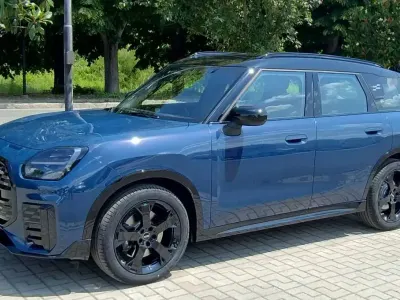 Nuova Mini John Cooper Works Countryman 170 CV (125 kW) 2026 Blu/azzurro SUV