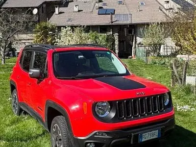 Usata Jeep Renegade Trailhawk 170 CV (125 kW) 2016 SUV