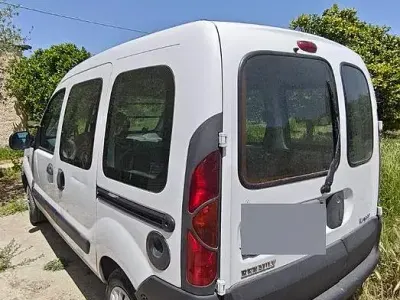Usata Renault Kangoo 65 CV (47 kW) 2002 Monovolume