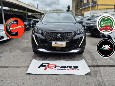 Usata Peugeot 2008 Allure 131 CV (96 kW) 2022 Nero SUV