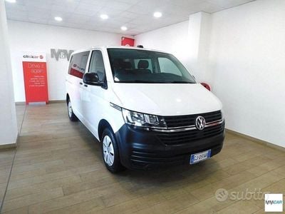 Usata VW Caravelle Trendline 110 CV (80 kW) 2022 Bianco Monovolume