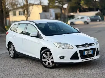 Brugt Ford Focus Titanium 116 HK (85 kW) 2014 Hvid Stationcar