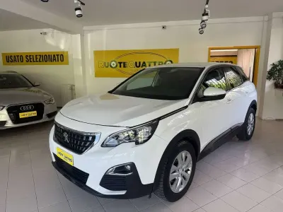 Usata Peugeot 3008 Allure 131 CV (96 kW) 2018 Bianco SUV