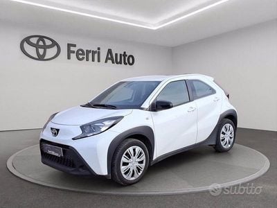 Usata Toyota Aygo X Active 72 CV (52 kW) 2024 Bianco SUV