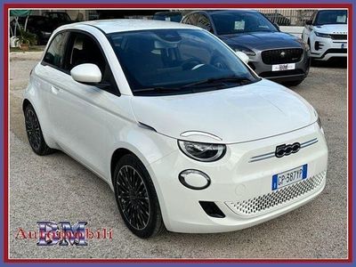 usata Fiat 500e ICON 190 43 KWH IVA KM0 NAVI CARPLAY NUOVA C17