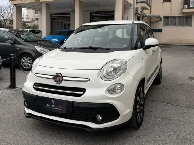 Usado Fiat 500L Business 120 CV (88 kW) 2017 Blanco Monovolumen