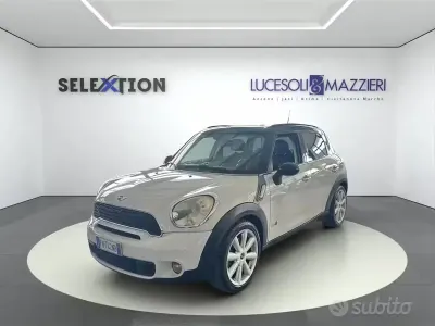 Usata Mini Cooper S Countryman 184 CV (135 kW) 2011 Bicol.bianco+t.nero SUV