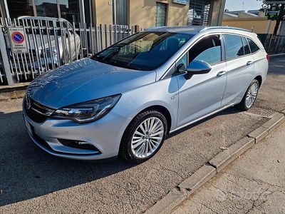 Usata Opel Astra Business 110 CV (80 kW) 2016 Grigio Station wagon