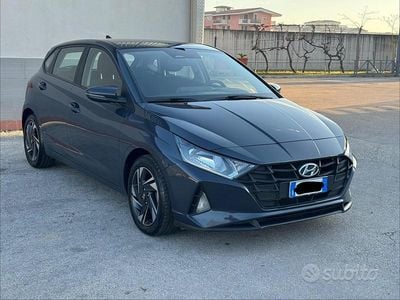 Usata Hyundai i20 84 CV (61 kW) 2023 Grigio Utilitaria