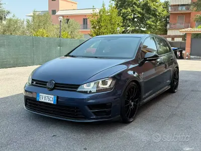 Usata VW Golf VII R 300 CV (220 kW) 2014 Bluazzurro Berlina