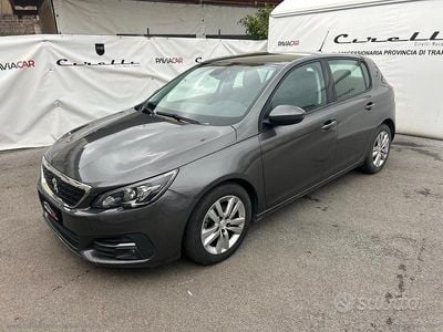 Usata Peugeot 308 Active 119 CV (87 kW) 2017 Grigio Berlina