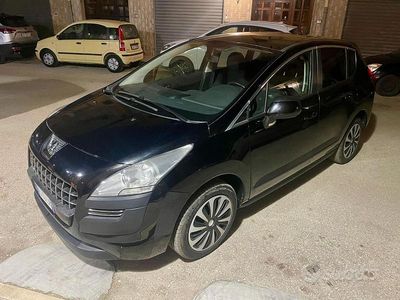 Usata Peugeot 3008 112 CV (82 kW) 2013 Nero Station wagon