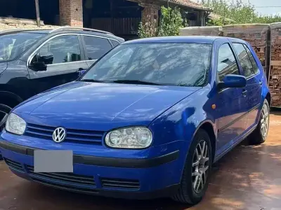 Usata VW Golf III 90 CV (66 kW) 1998 Bluazzurro Berlina