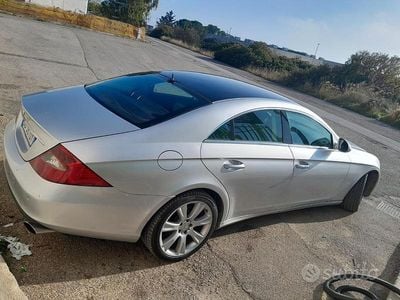 Usata Mercedes CLS320 224 CV (164 kW) 2006 Grigio Berlina