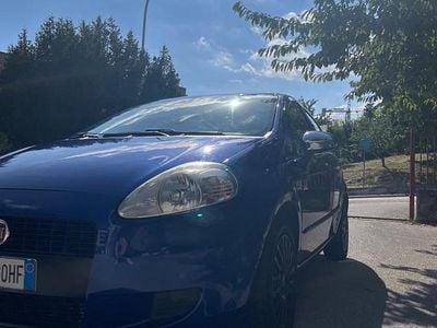 Usata Fiat Grande Punto 90 CV (66 kW) 2009 Blu Utilitaria