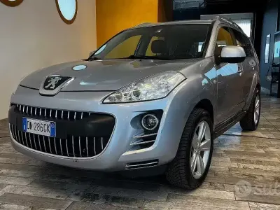 Begagnad Peugeot 4007 156 HK (114 kW) 2008 Grå SUV